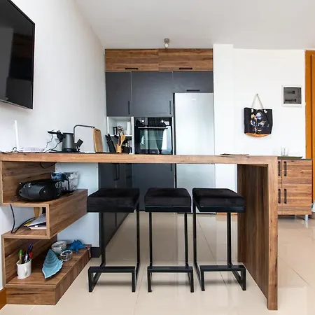 Gorgeous Flat With Nature View In Milas Guvercinlik (Bodrum)