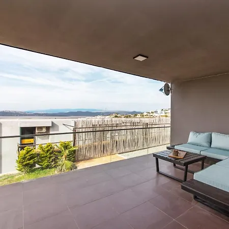 Gorgeous Flat With Nature View In Milas Διαμέρισμα