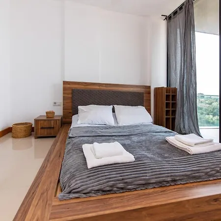 Gorgeous Flat With Nature View In Milas